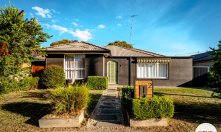 12 Bruce Drive, Sebastopol