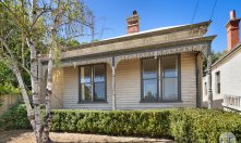 416 Doveton Street North, Soldiers Hill