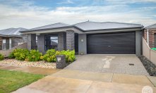 60 Willoby Drive, Alfredton