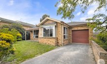 9/1010 Geelong Road, Canadian